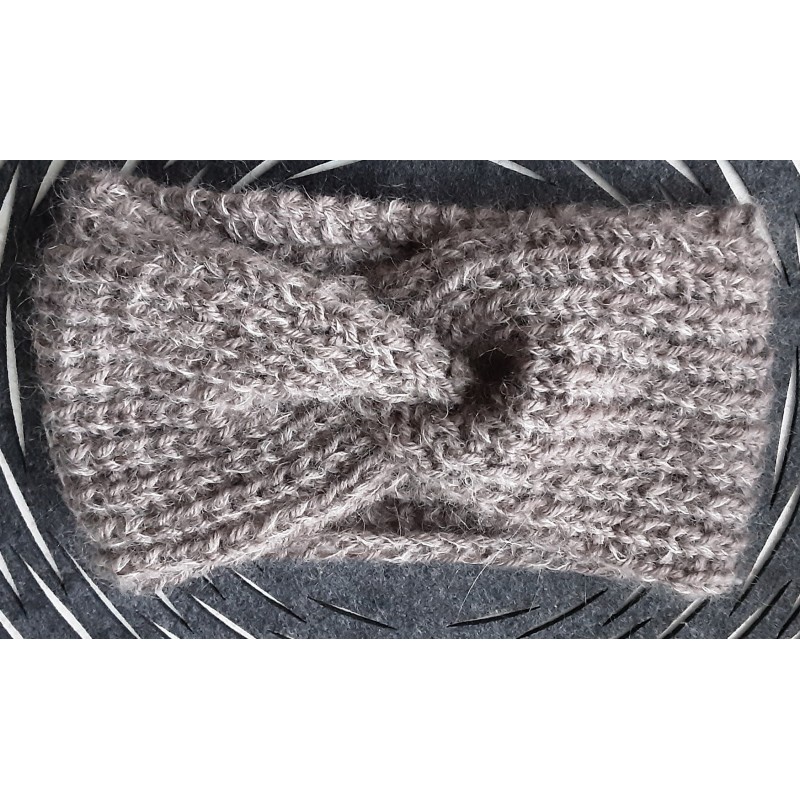 Kudottu solmupanta S, 3330