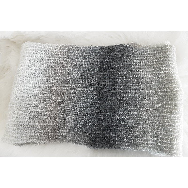 Pitkä kaulahuivi, 3371