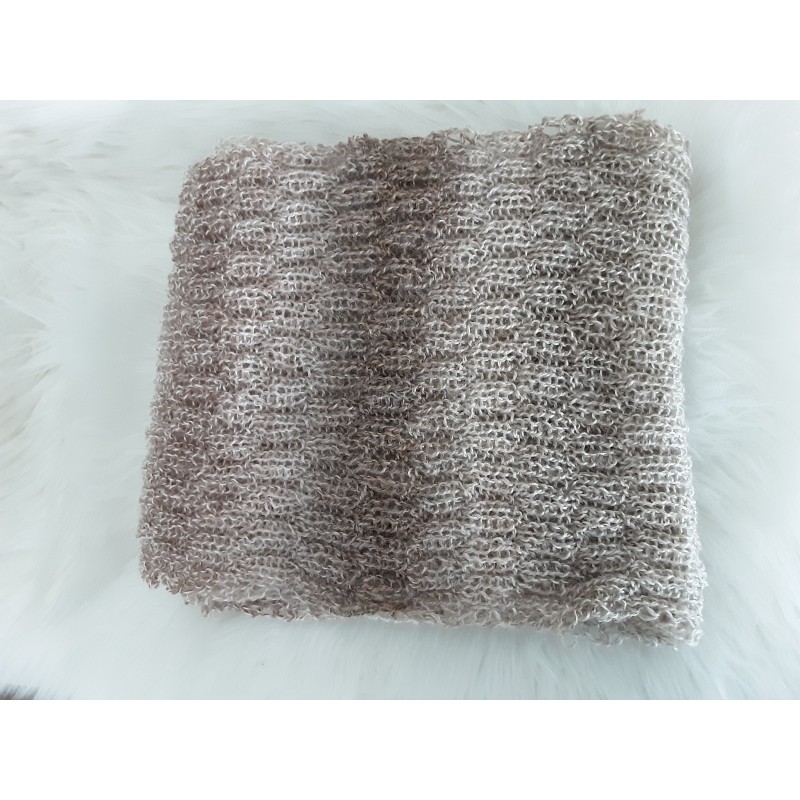 Pitkä kaulahuivi, 3370