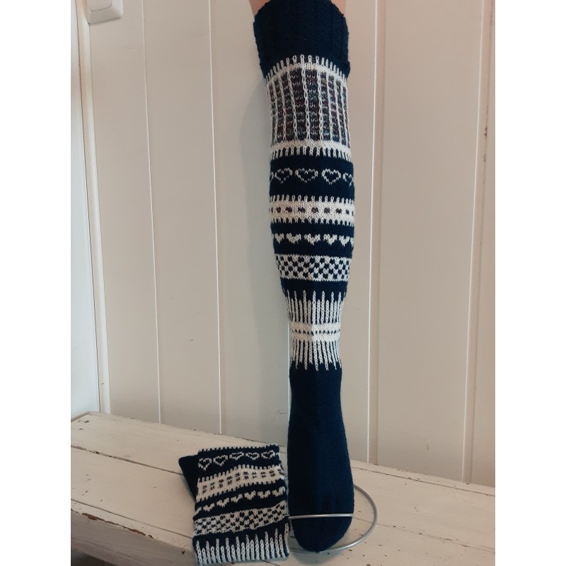 Pitkävartiset villasukat 3389, koko 39