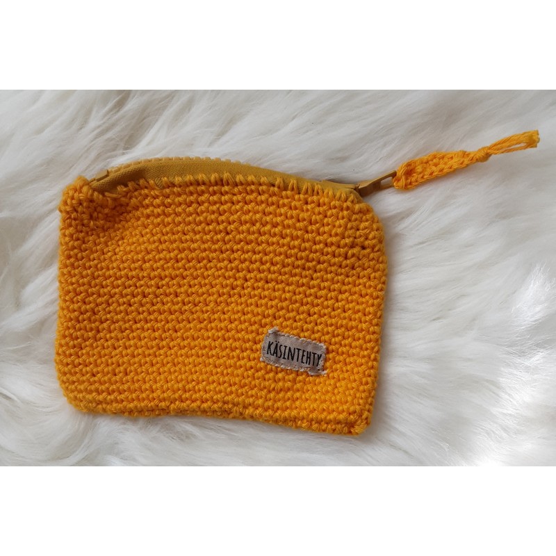 Virkattu vetoketjupussukka, 3163